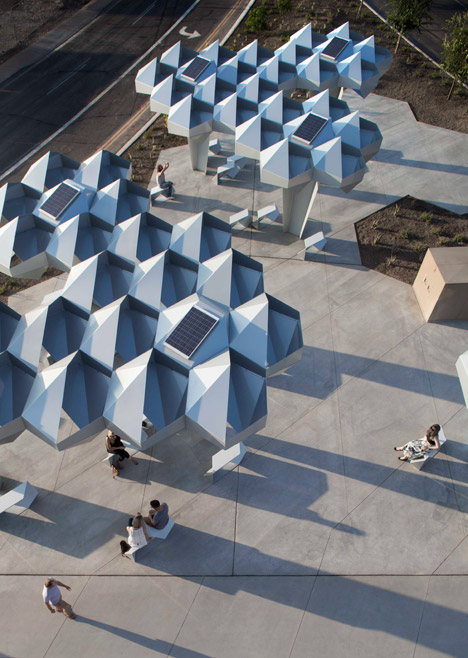 Shadow-Play-by-Howeler-and-Yoon-Architecture_dezeen_468_3