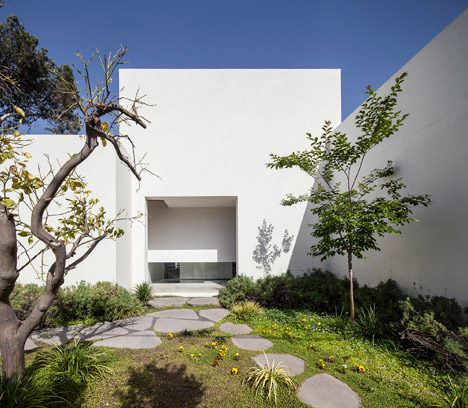 T/A House by Paritzki & Liani Architects