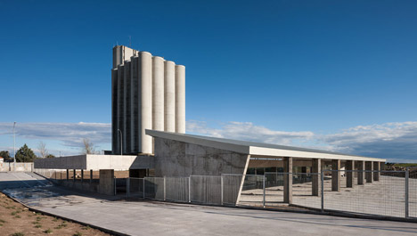 Cáceres bus station by Isabel Amores and Modesto García