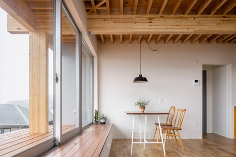 House in Kita-Kamakura by Snark and Ouvi