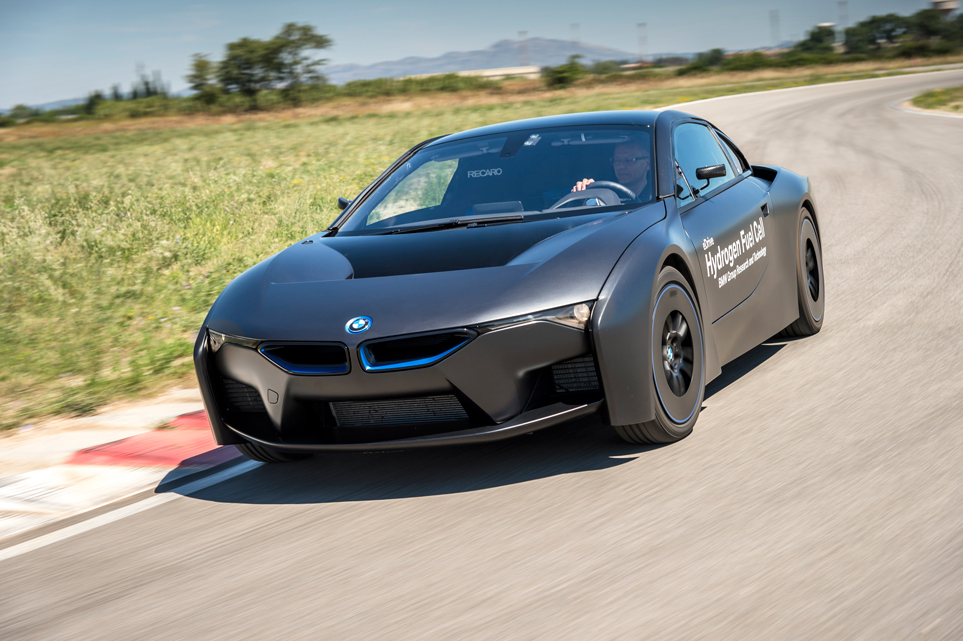 BMW-i8-hydrogen-fuel-cell-technology-test-transport-design-technology-dezeen