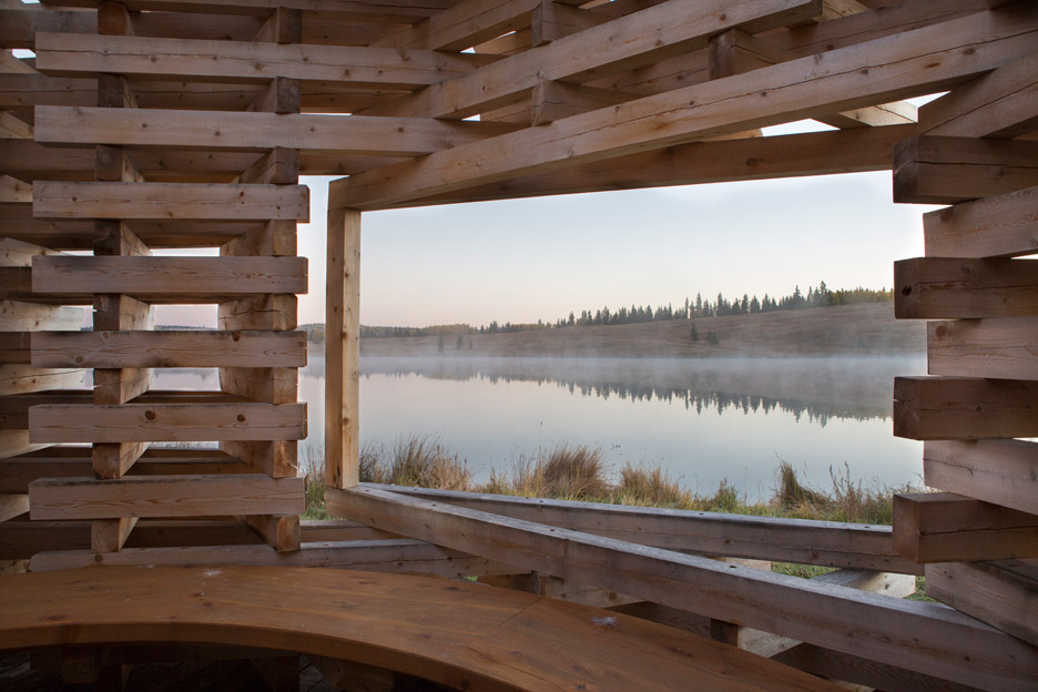 Carraig Ridge Fireplace in Alberta, Canada, by Young Projects