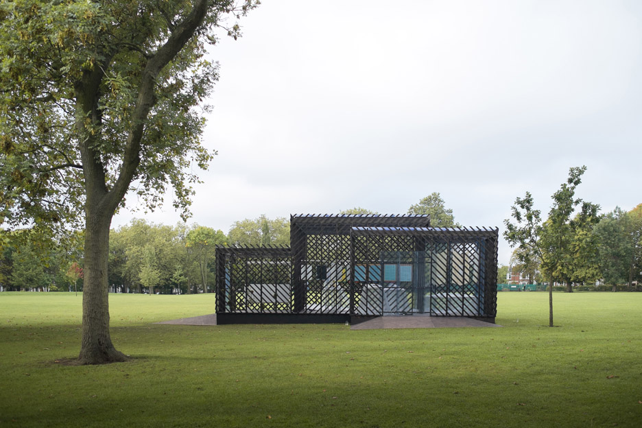 Queens-Park-Pavilion-by-Claridge-Architects_dezeen_936_2