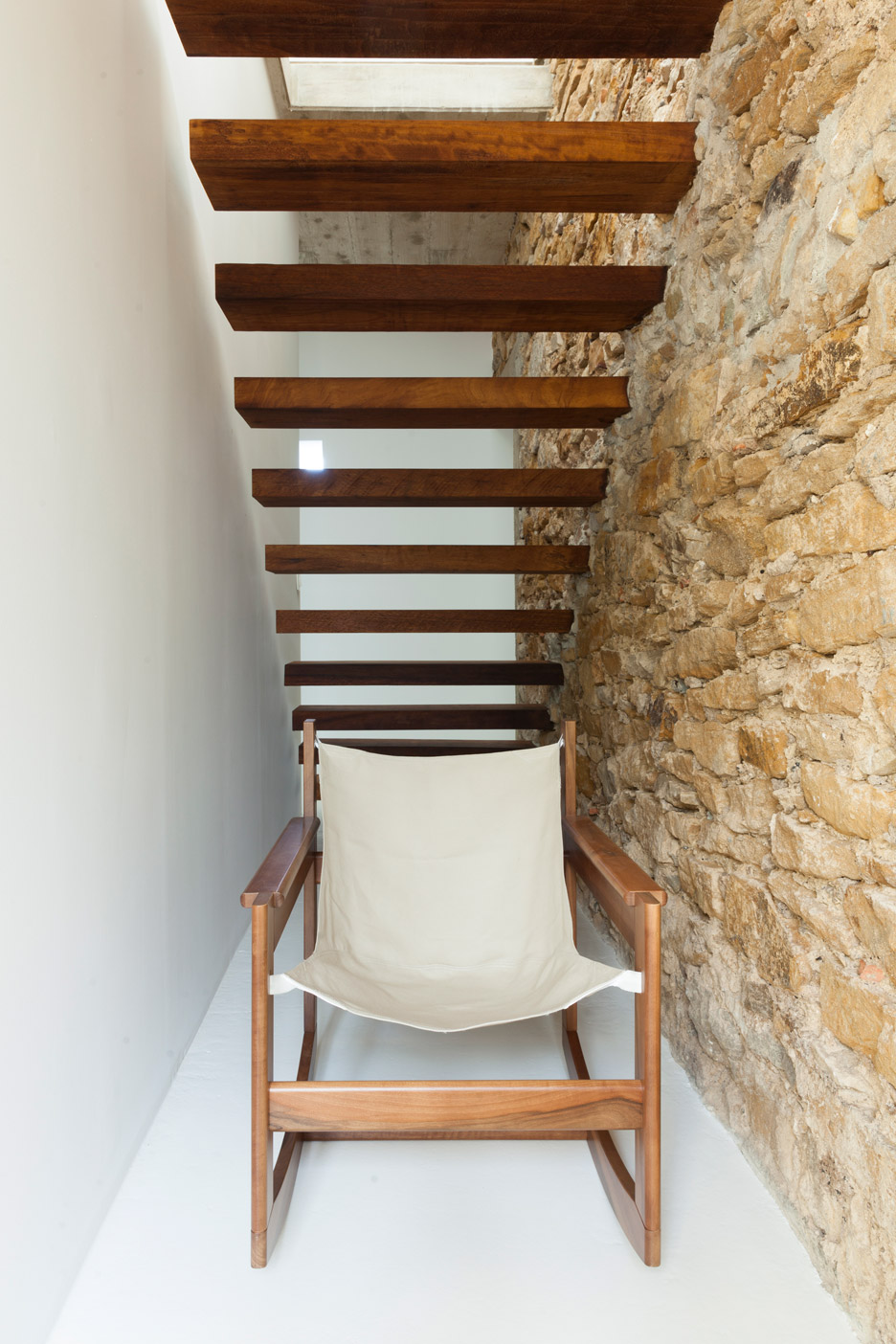 Renovation in Provence by Michael Menuet