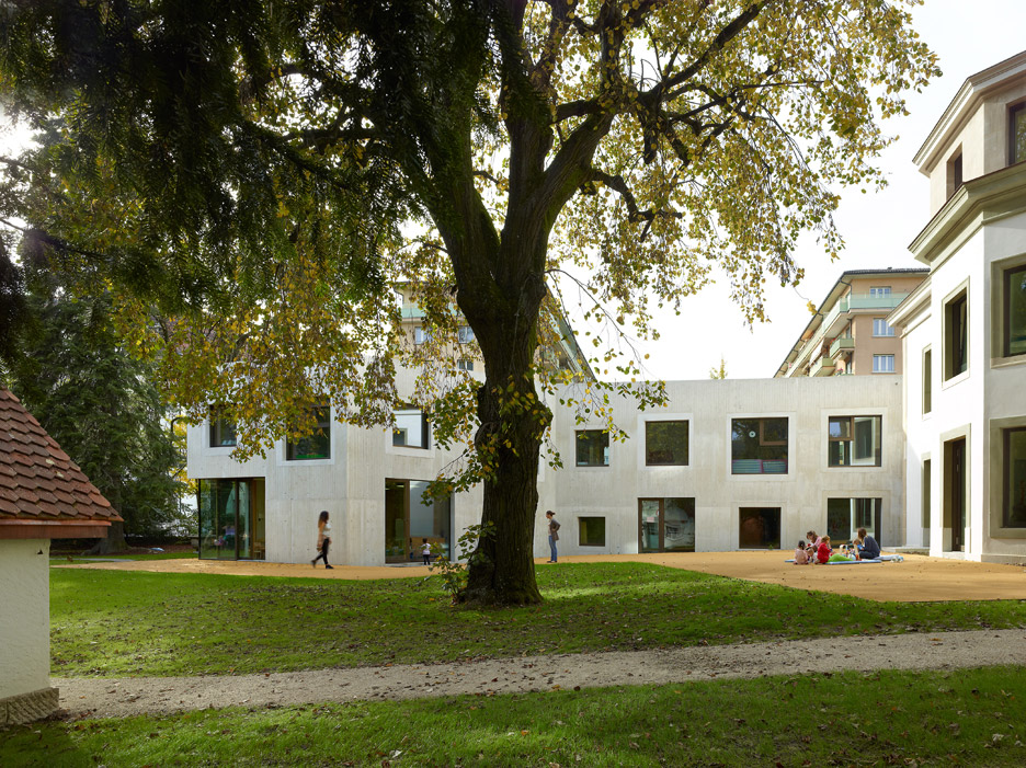 Le Gazouillis Day Nursery in Geneva by Omar Trinca