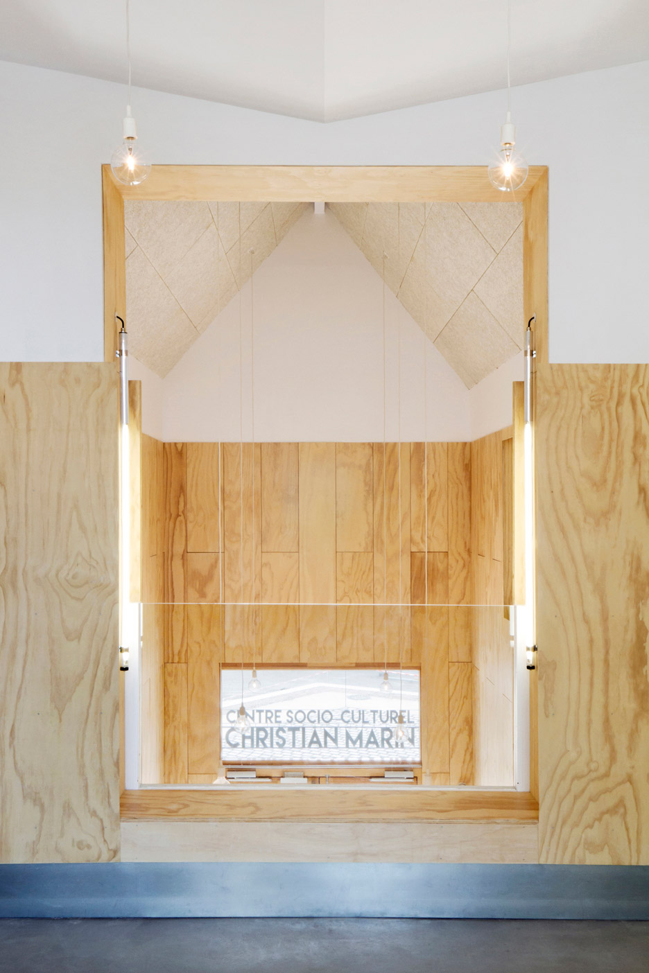 Centre Socio Culturel Christian Marin by Guillaume Ramillien Architecture