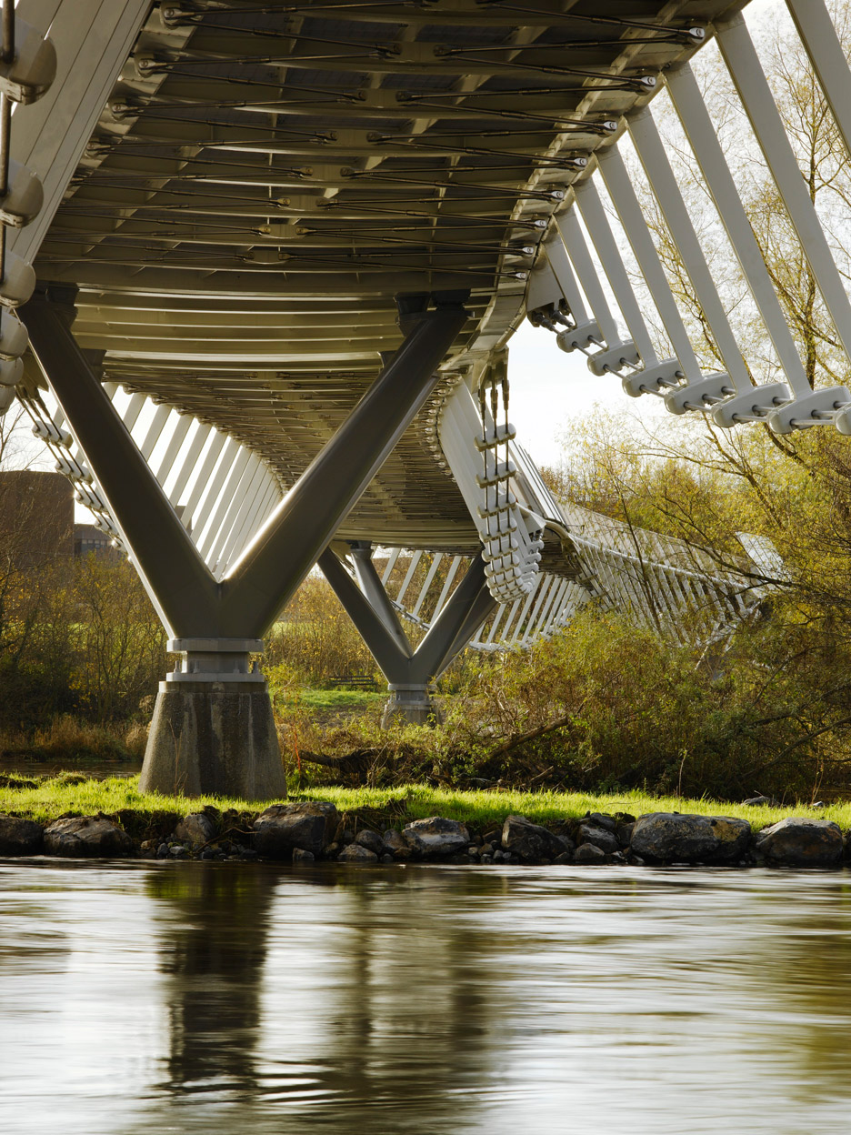 University of Limerick Living Bridge by Wilkinson Eyre