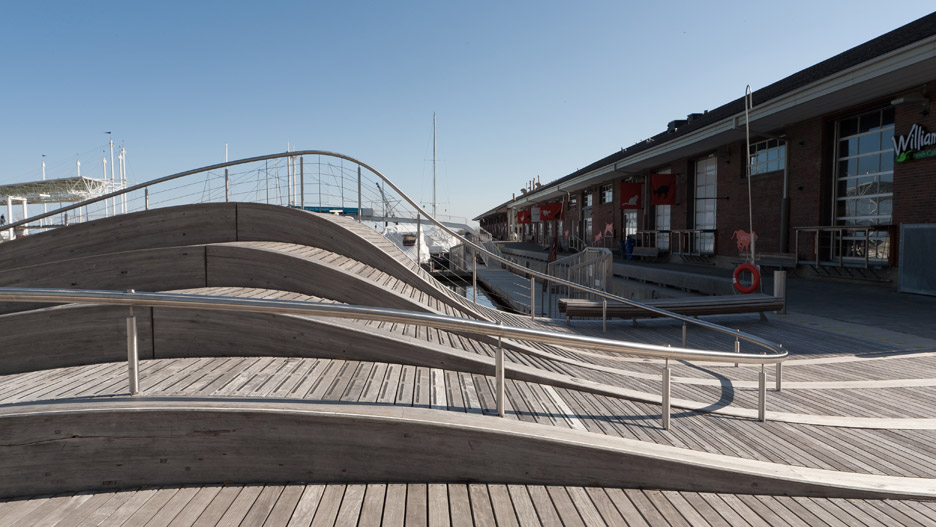 Simcoe WaveDeck by West 8
