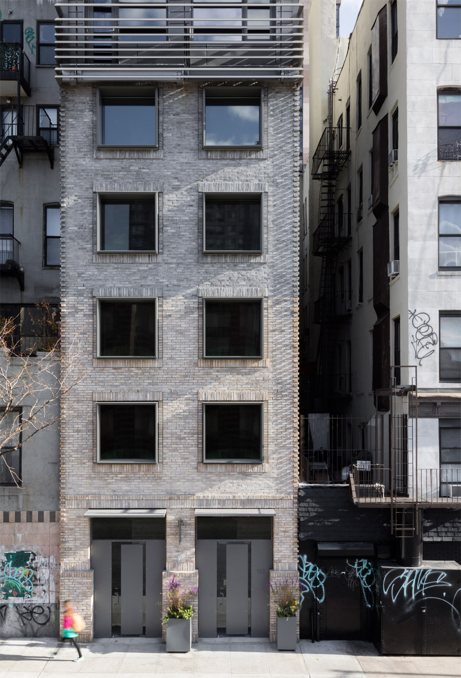 120 Allen Street, apartment block in New York City, USA