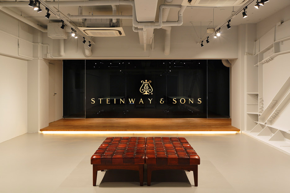 steinway-and-sons-flagship-shop-ogata-yoshiki-salt_dezeen_936_11