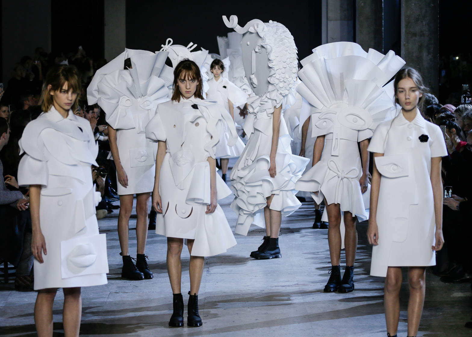 Viktor  Rolf mixes Picasso and polo shirts for SS16 couture