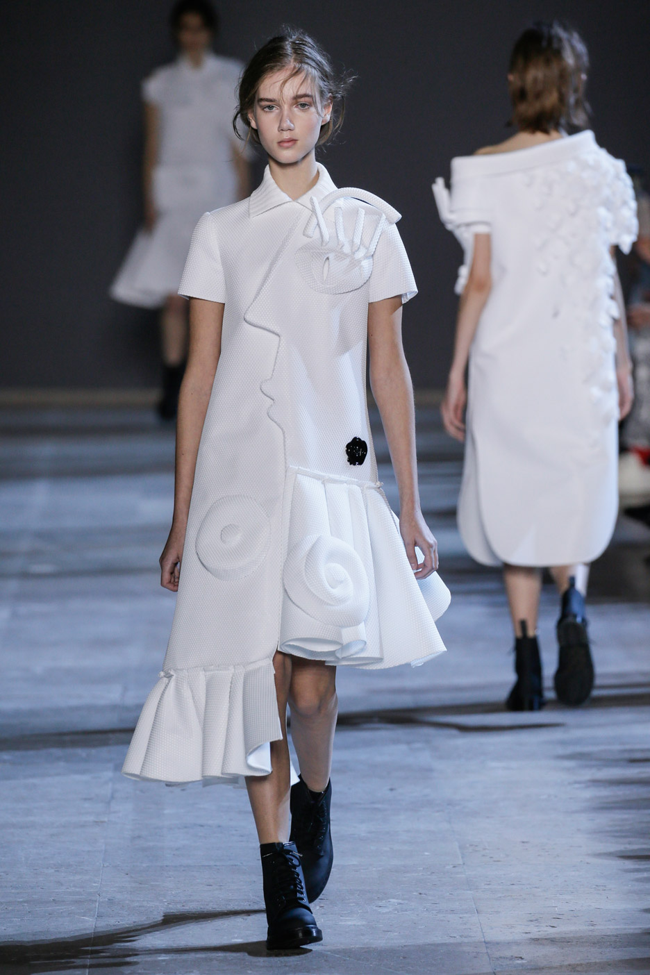 Viktor&Rolf Spring/Summer 2016 haute couture Cubist inspired collection