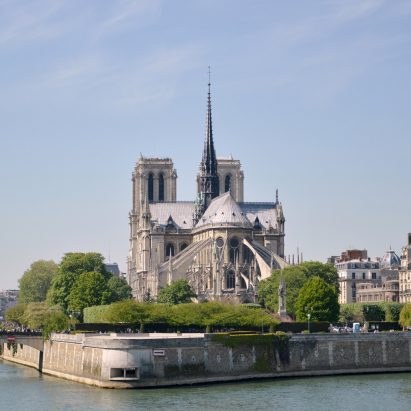 Notre-Dame spire will be reconstructed "identically"