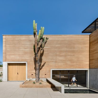 RIMA Design Group designs rammed-earth arts centre in Los Cabos