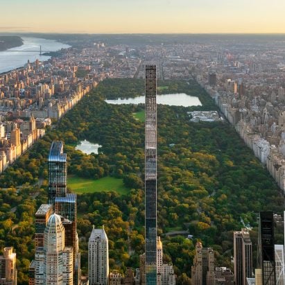 Ten recently completed skyscrapers in New York City