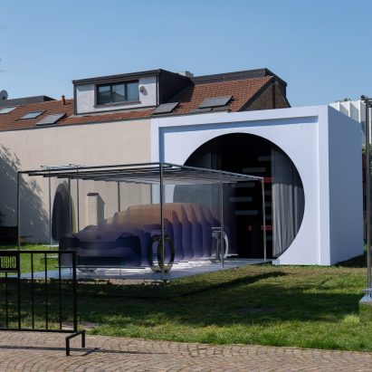 Marjan van Aubel unveils "even more reflective and immersive" solar&powered installation