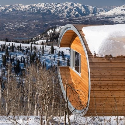 MacKay&Lyons Sweetapple creates elliptical house for mountainous site