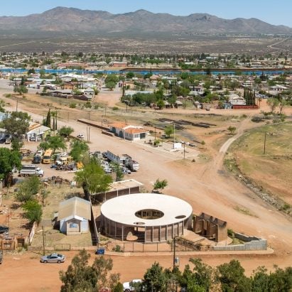 Fernanda Canales creates perforated&brick circular community centre