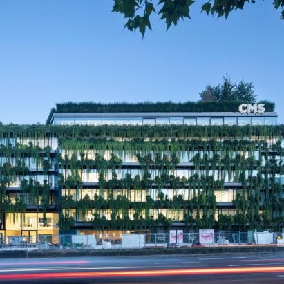 Ingenhoven Associates drapes trailing plants over old Stuttgart shopping centre