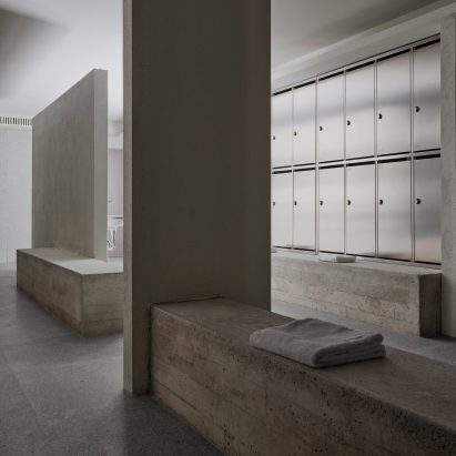 Ortega Diago creates Brutalist changing rooms for San Sebastian factory