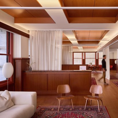 IA creates Craftsman-style office for AI company Notion in San Francisco