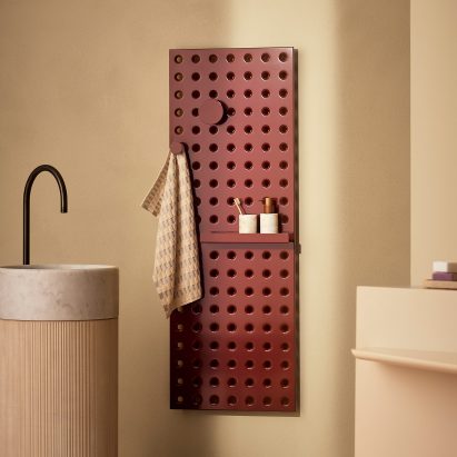 Grid radiator by Elisa Ossino for Tubes