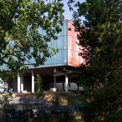 OMA dresses faceted French courthouse in coloured glass