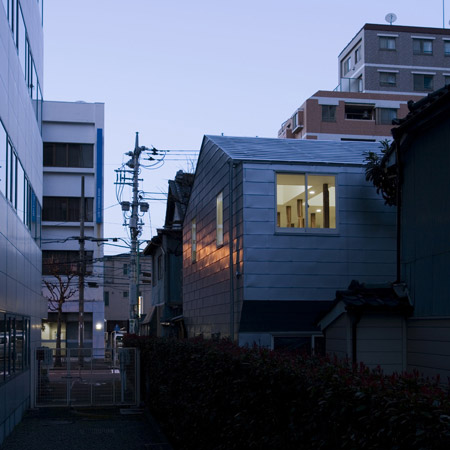 Wooden Forest Apartment by Ikeda Yukie Architects | Dezeen