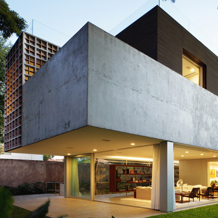 Sumaré House, São Paulo by Isay Weinfeld