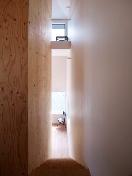 Belly House by Tomohiro Hata Architect and Associates