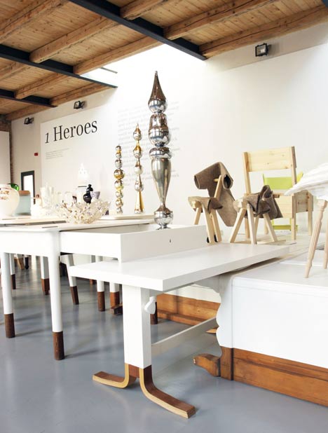 Heroes at Krehky Gallery opens in Prague