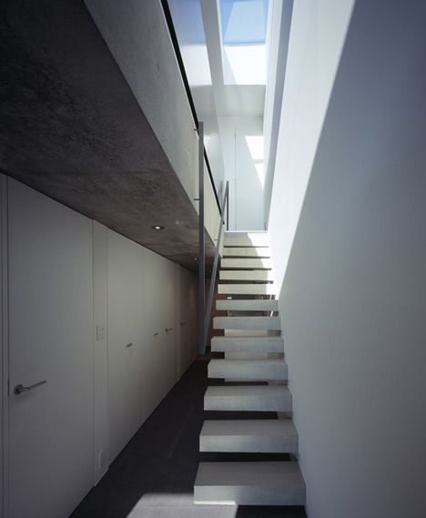 Flow by APOLLO Architects & Associates 