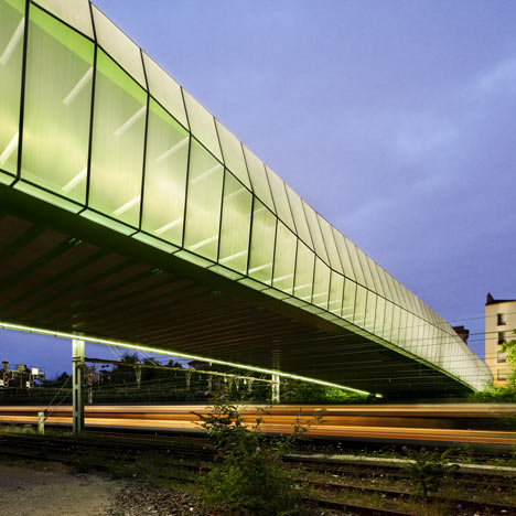 Choisy-le-Roi bridge by Jacques Ferrier Architectures