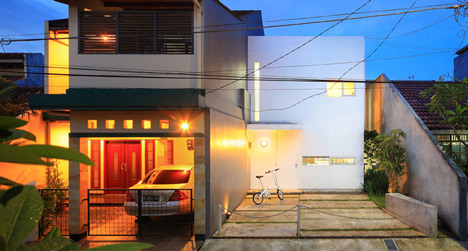 Kiri's House by Atelier Riri