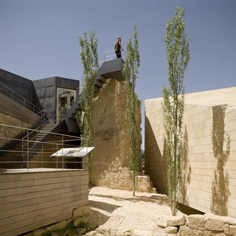 Rehabilitation of the City Walls of Logroño by Pesquera Ulargui Arquitectos