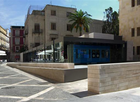 El Claustro Cultural Center by Eneseis