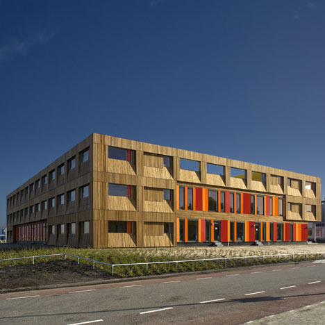 Het 4e Gymnasium by HVDN Architecten