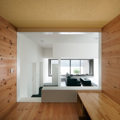 Gable House by FORM/Kouichi Kimura Architects