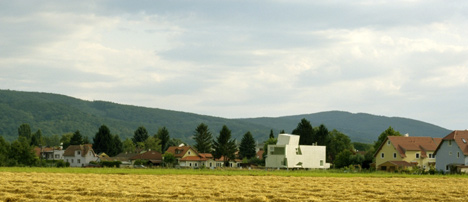 Single Family House St Joseph by Wolfgang Tschapeller Architekt