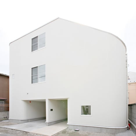 House in Nakameguro by Level Architects