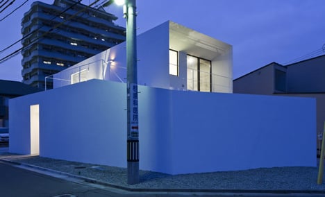 Edge by Apollo Architects & Associates
