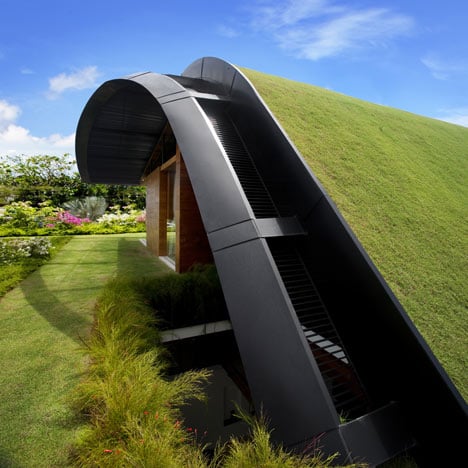 Sky Garden House by Guz Architects