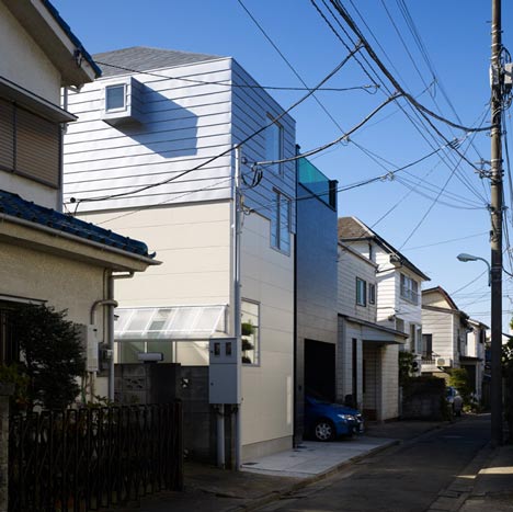 House in Ookayama by Torafu Architects