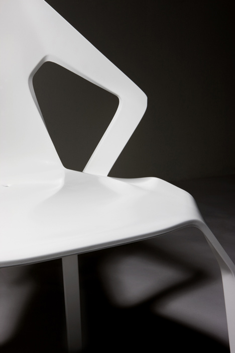 New Amsterdam Chair by UNStudio for Wilde + Spieth