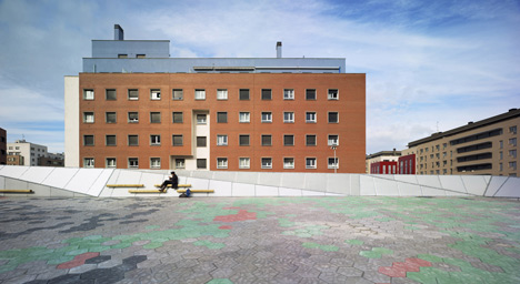 Pormetxeta Square by MTM Arquitectos