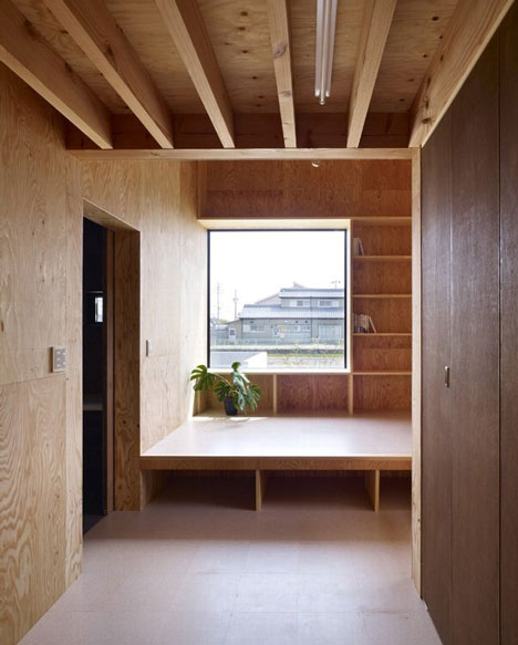 Small House by Katsutoshi Sasaki + Associates