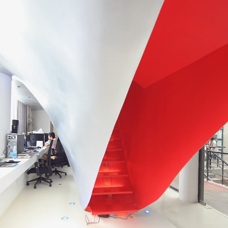 Red Town Office by Taranta Creations