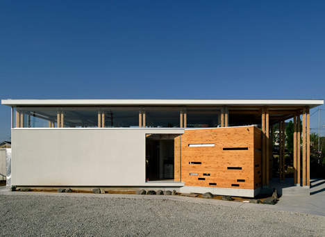 Monostruct Office by Masato Sekiya