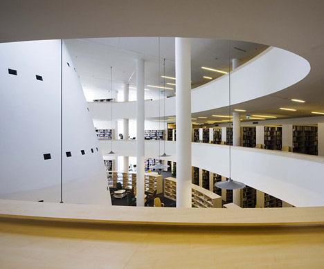Regional Library and Knowledge Centre by Török és Balázs Építészeti