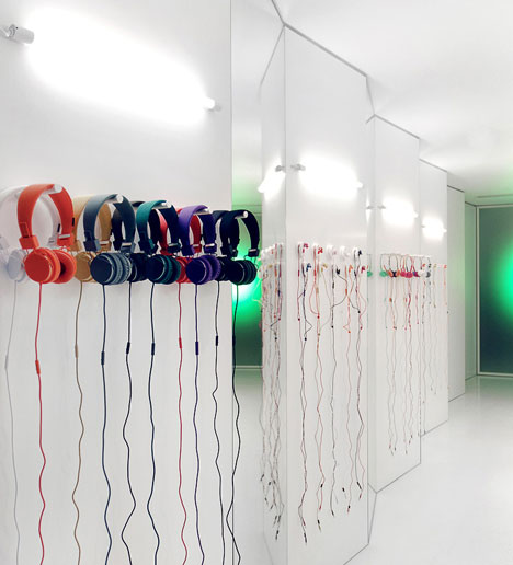 Urbanears at Boxpark by 42 Architects